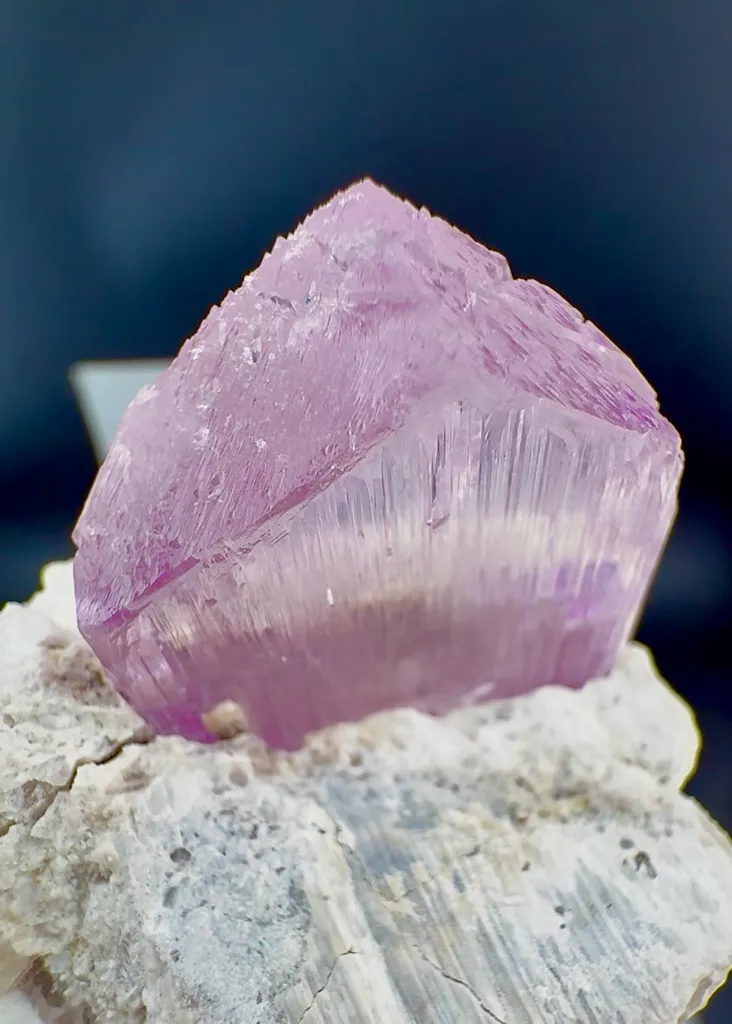 Kunzite from Afghanistan, Nuristan - image 6