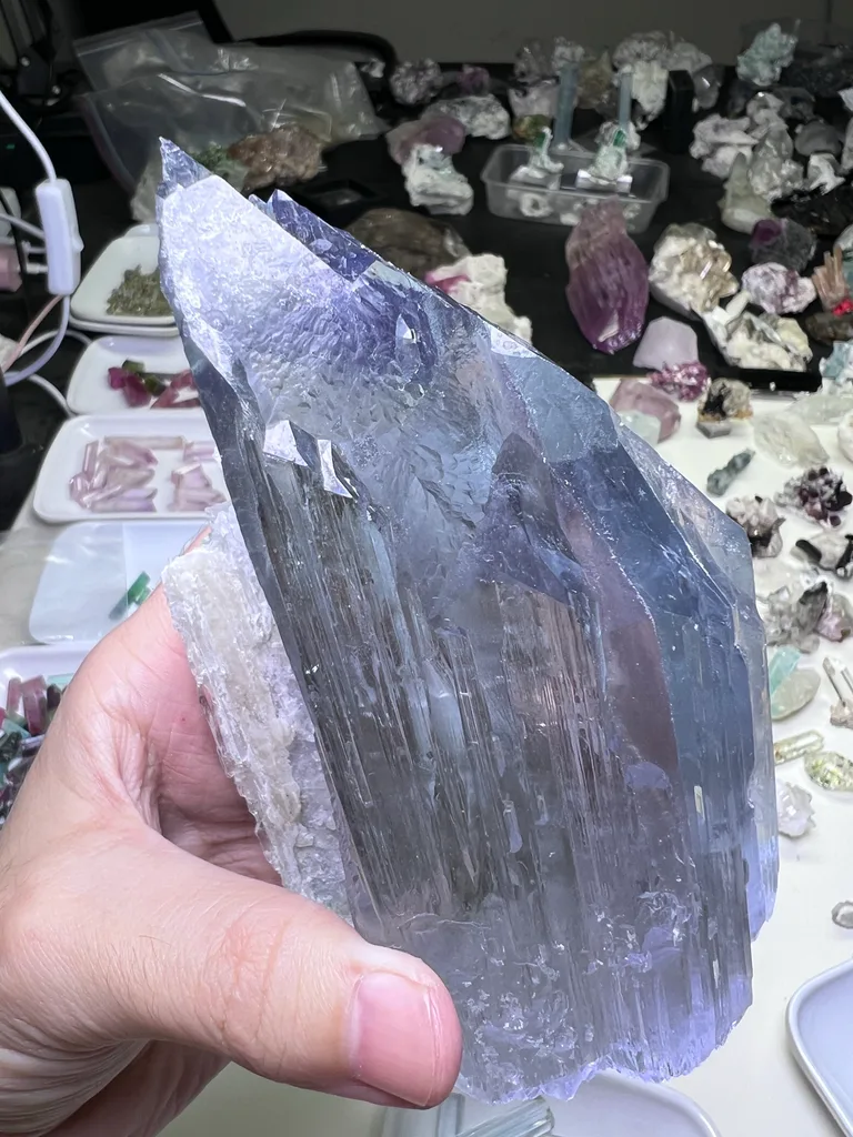 Kunzite from Afghanistan - image 5