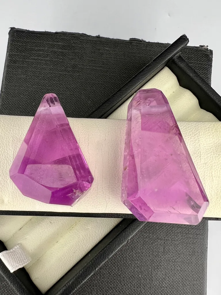 Kunzite from Afghanistan - image 4