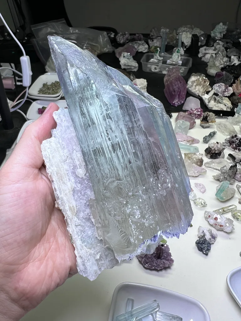 Kunzite from Afghanistan - image 6