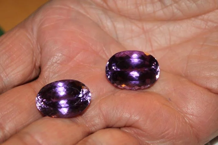 Kunzite from Oceanview Mine, Pala Mining District, San Diego County, California, USA - image 2
