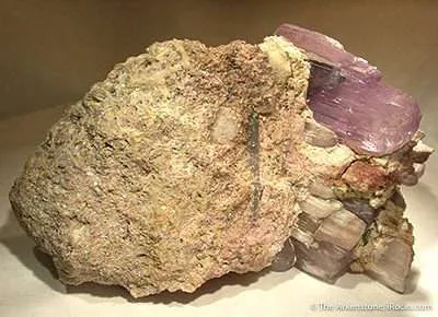 Kunzite In Matrix - image 3