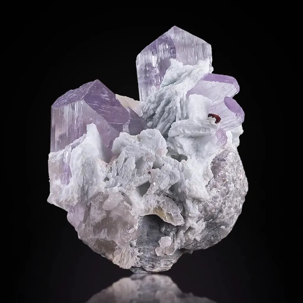 Kunzite on Albite image