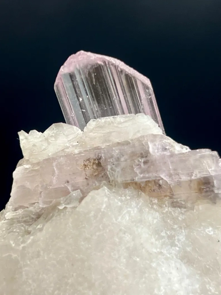 Kunzite on Quartz - image 5