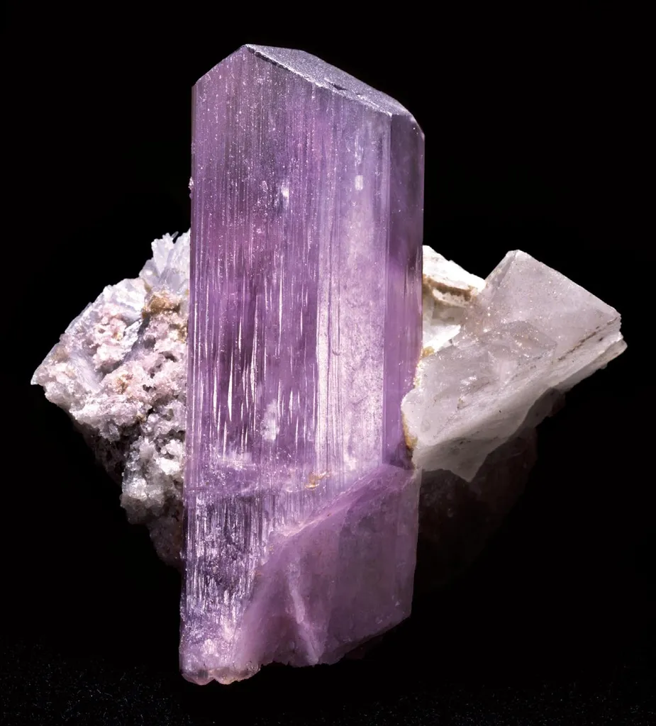 Kunzite, Spodumene, Quartz image