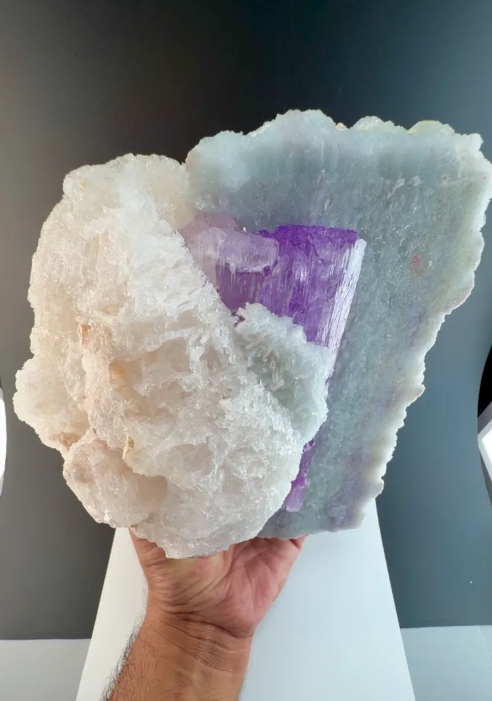 Kunzite with pollucite from Afghanistan - image 4