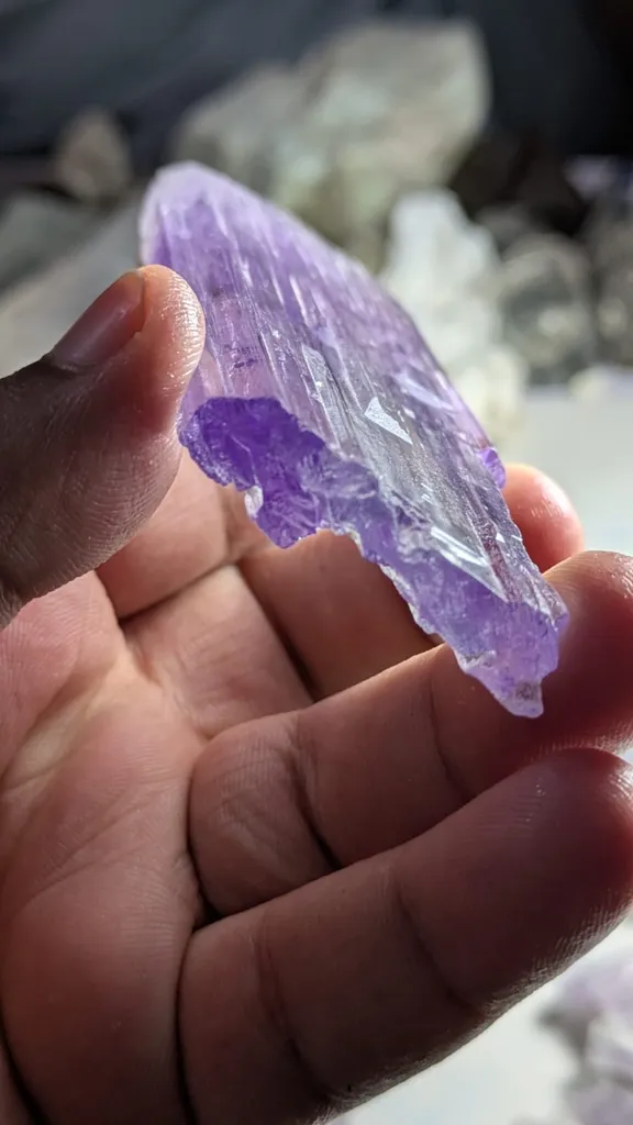 Kunzite with Quartz and Lepidolite (14 Piece Lot) from Afghanistan - image 2
