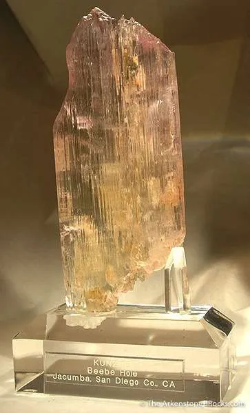 Kunzite/Spodumene image