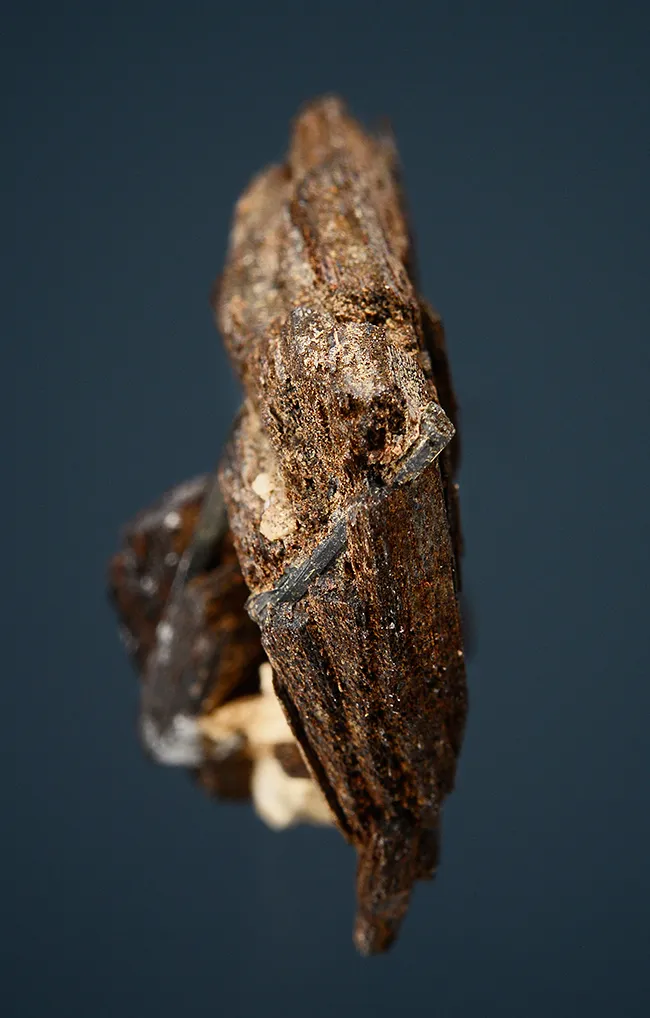 Kupletskite - image 3