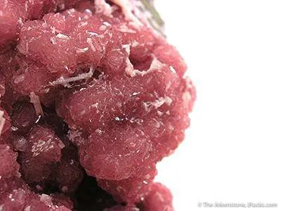 Kutnahorite on Rhodochrosite - image 2