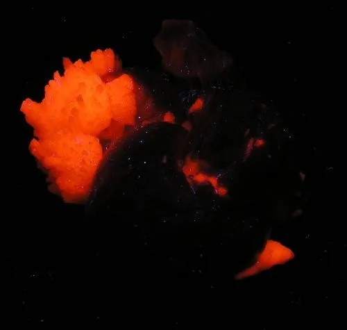 Kutnohorite, Calcite (Var: Manganoan Calcite) - image 2