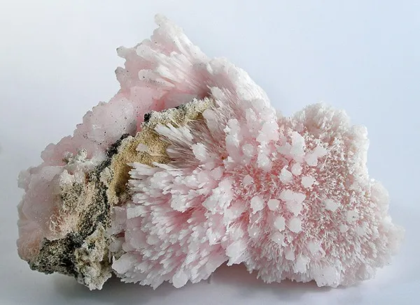 Kutnohorite, Calcite (Var: Manganoan Calcite) image