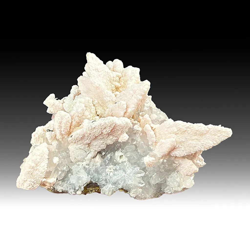 Kutnohorite with Dolomite after Calcite, Quartz (734) image