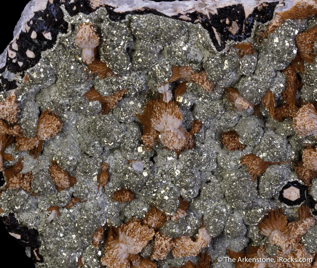 Kutnohorite with Pyrite - image 3