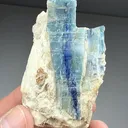 Kyanite (1039) - image 2