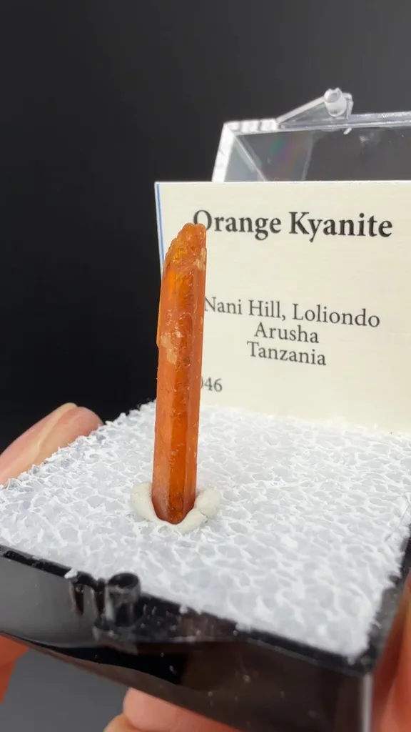 Kyanite image