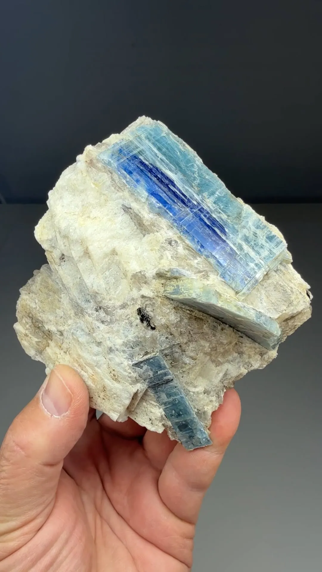 Kyanite - image 2