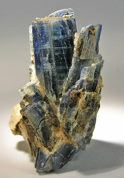 Kyanite image