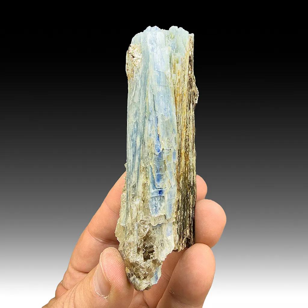 Kyanite image