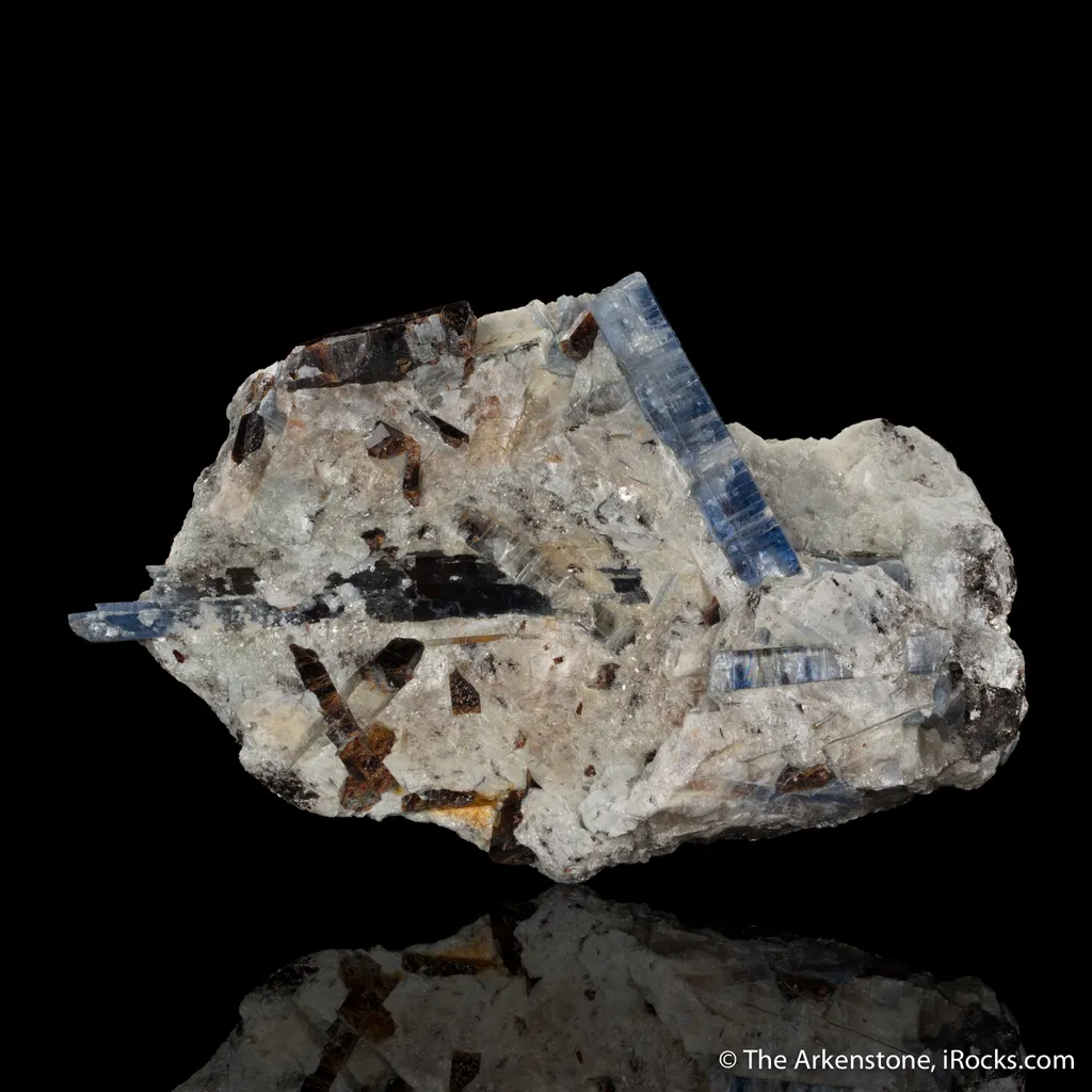 Kyanite and Staurolite - image 4