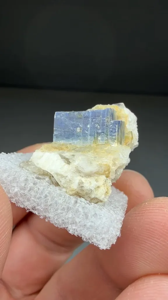 Kyanite - image 2