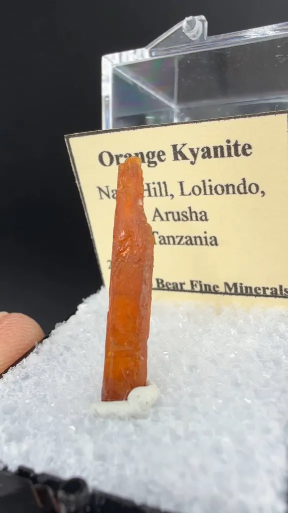 Kyanite image