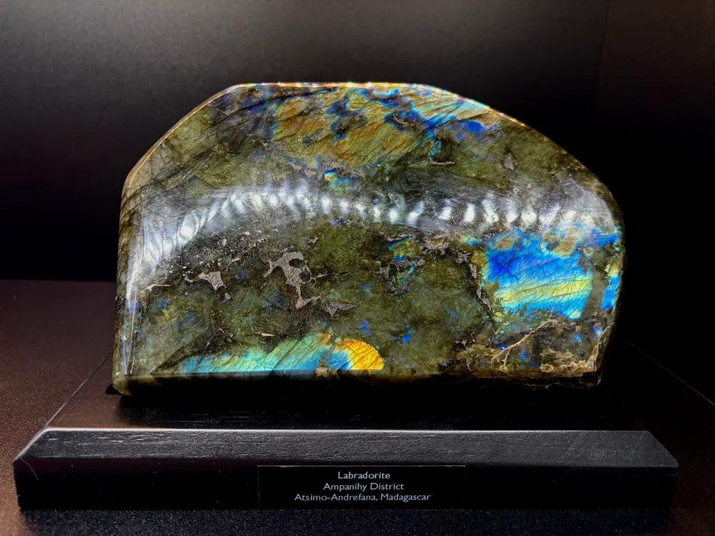 Labradorite from Madagascar image