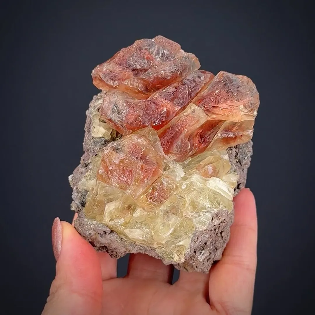 Labradorite var. Sunstone - image 1