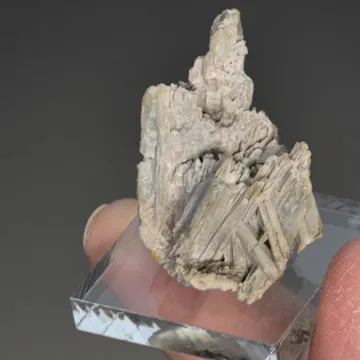 Lanarkite