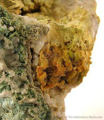 Lanarkite, Leadhillite Etc. - image 3