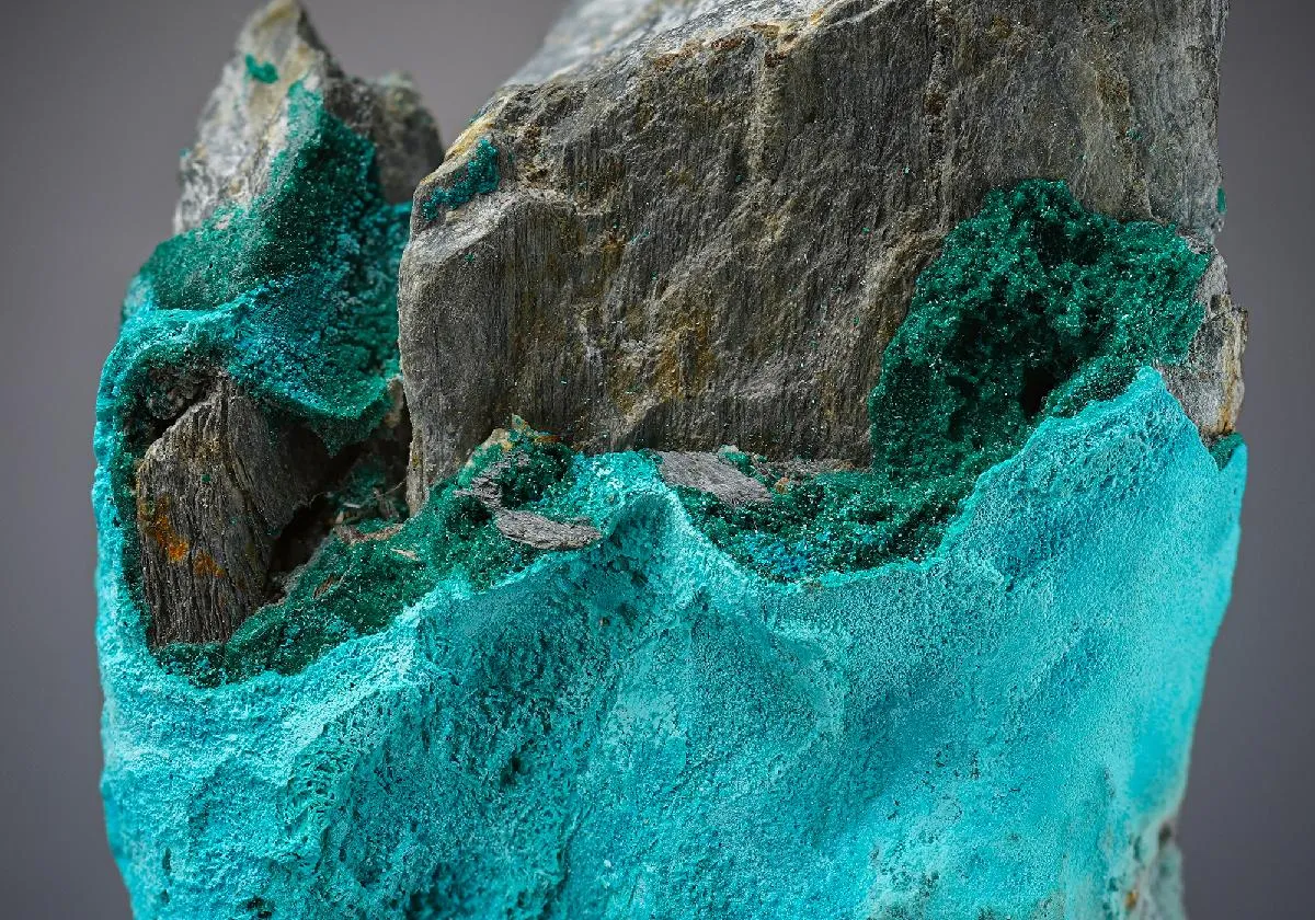 LANGITE on Brochantite - image 1