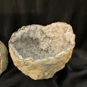 Large Calcite Geode – 887 g – Natural Crystal Formation - image 4