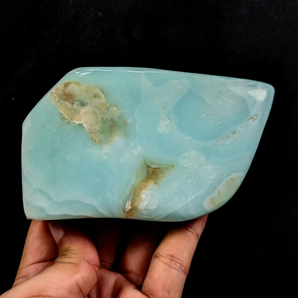 Large Caribbean Calcite Freeform Blue Rocks and Geodes Balochistan - image 2