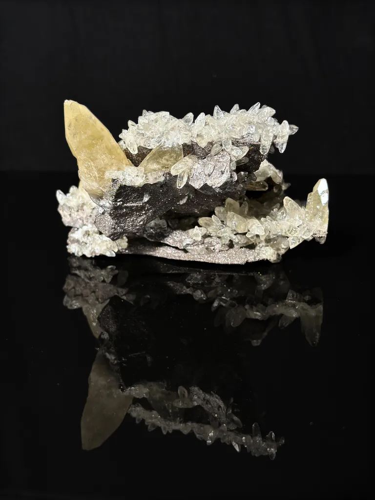 Large Yellow Calcite Specimen from Sweetwater Mine in Missouri, USA - image 2