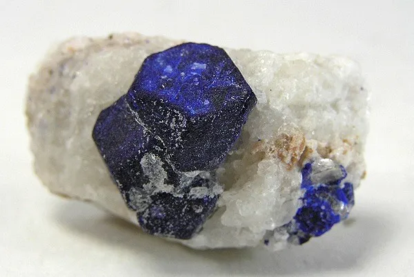 Lazurite image