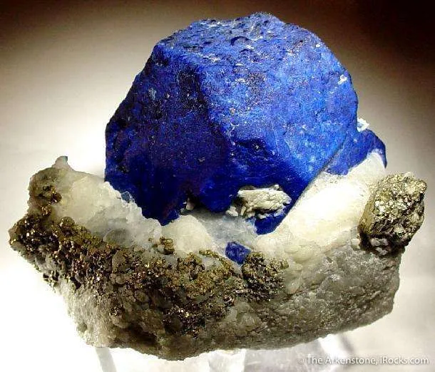 Lazurite image