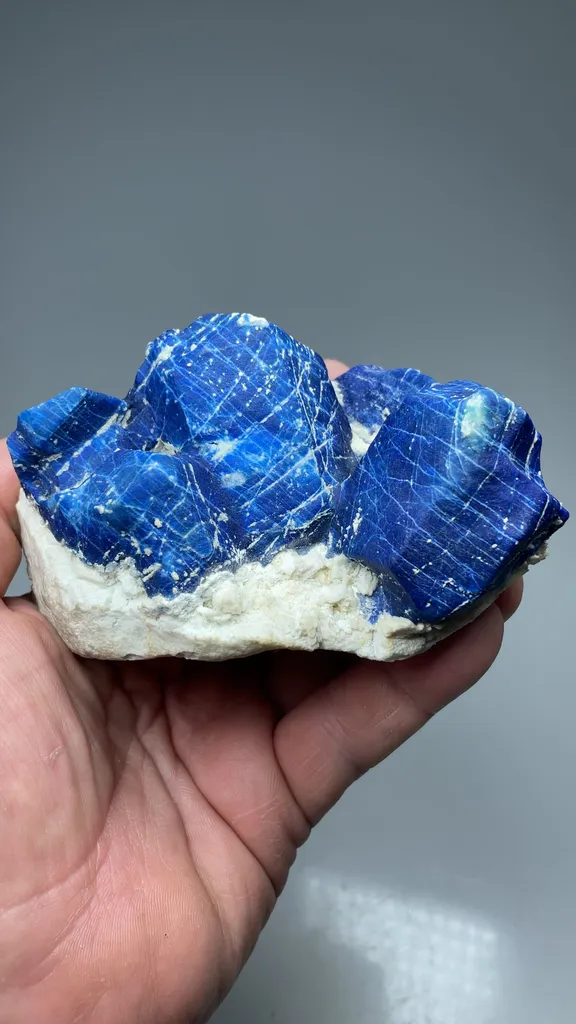Lazurite - image 2