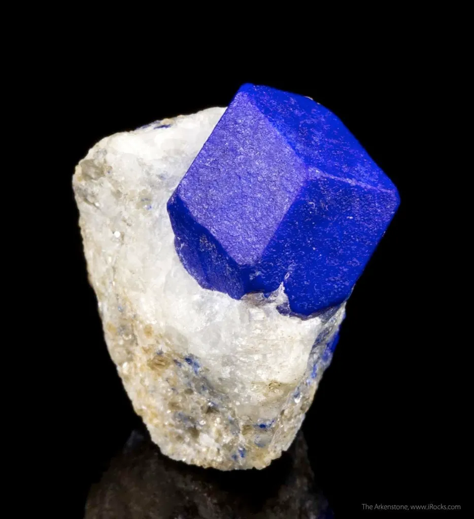 Lazurite - image 2