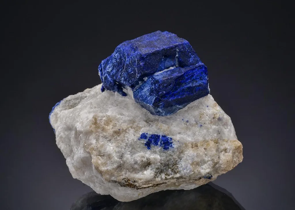 Lazurite image
