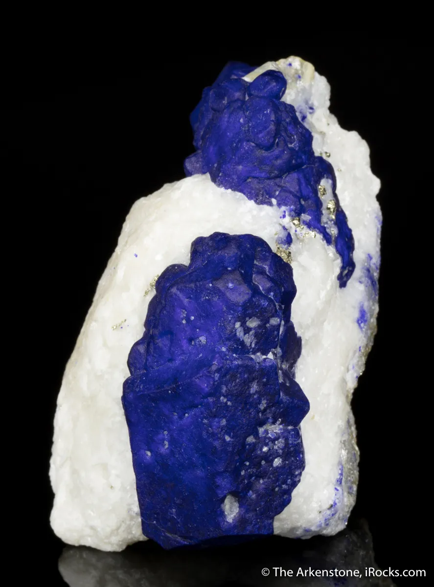 Lazurite on Calcite and Pyrite - image 7