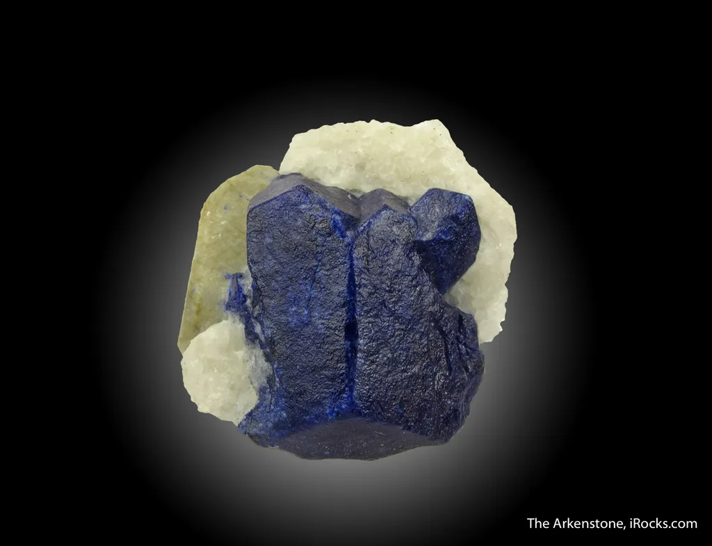Lazurite (TL) and Forsterite - image 4