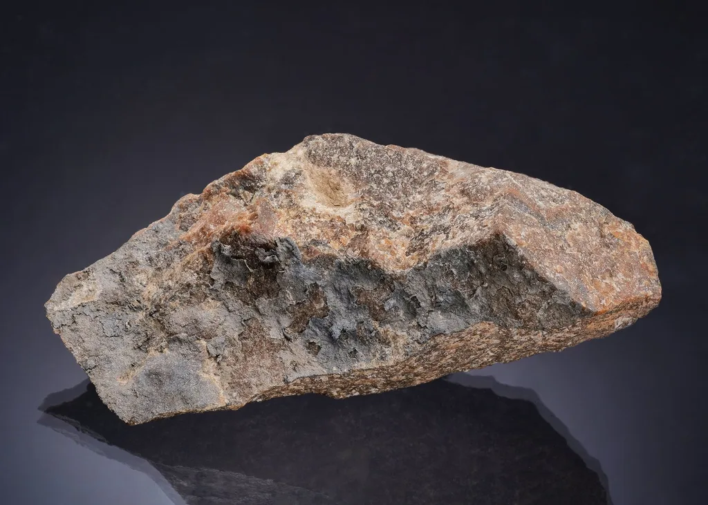 Lead - image 2