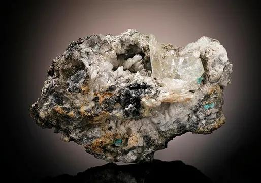 Leadhillite