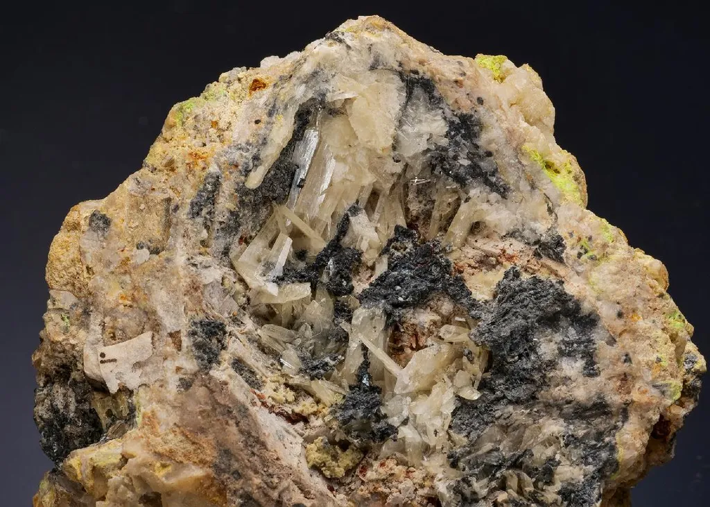 Leadhillite with Anglesite image