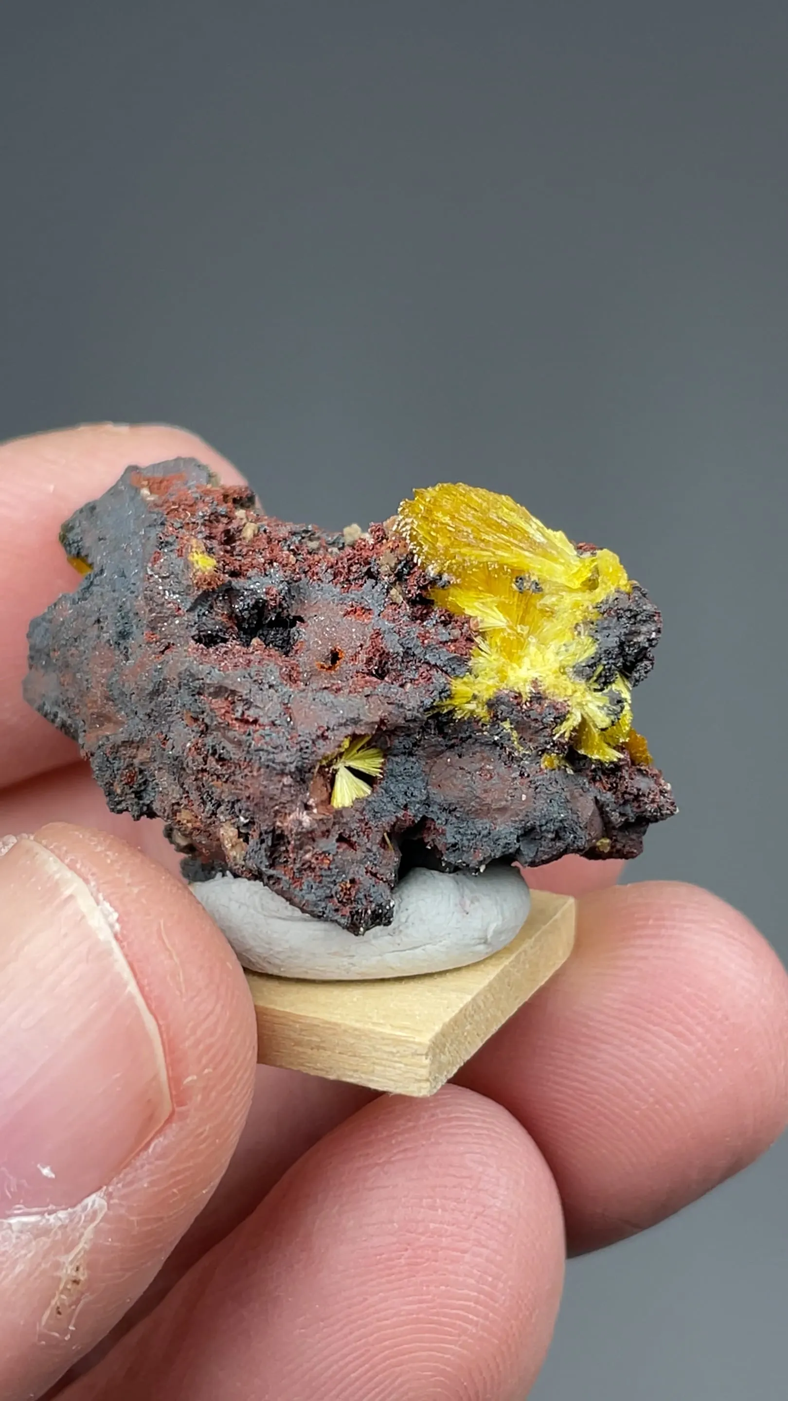 Legrandite - image 2