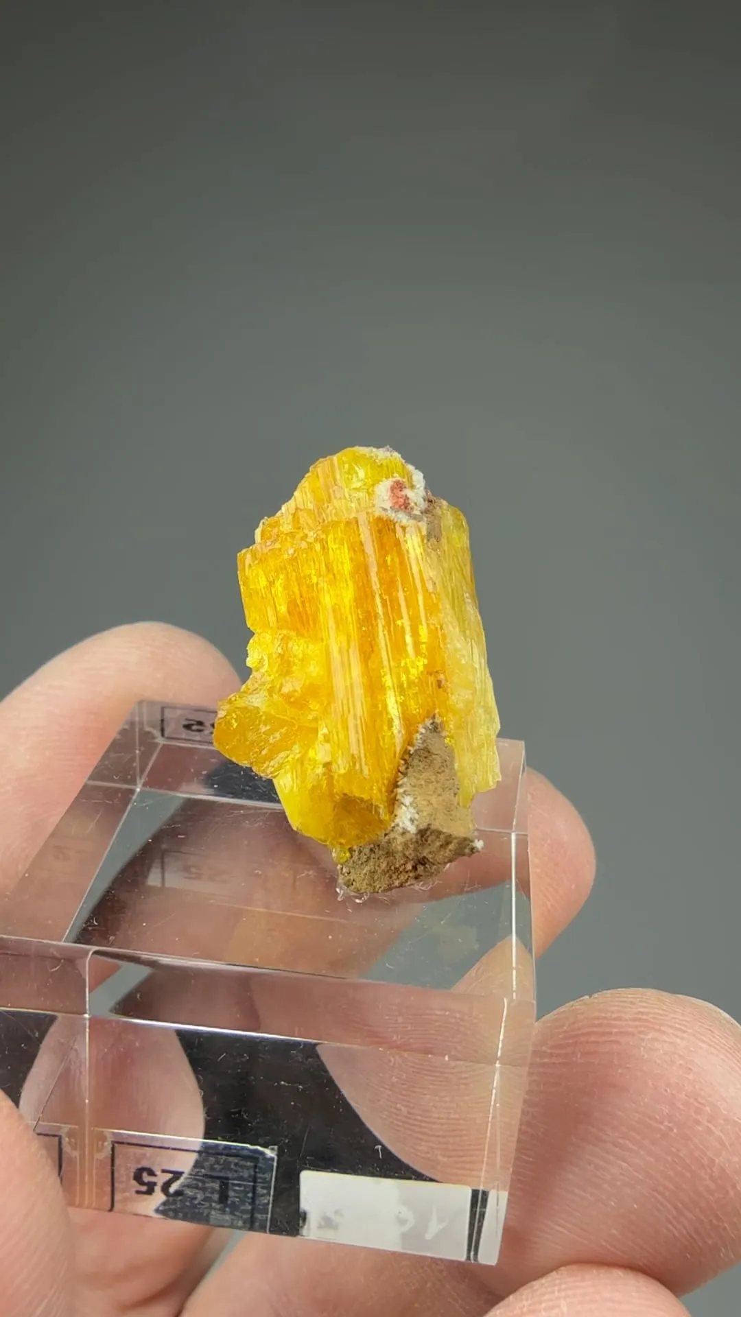 Legrandite - image 2