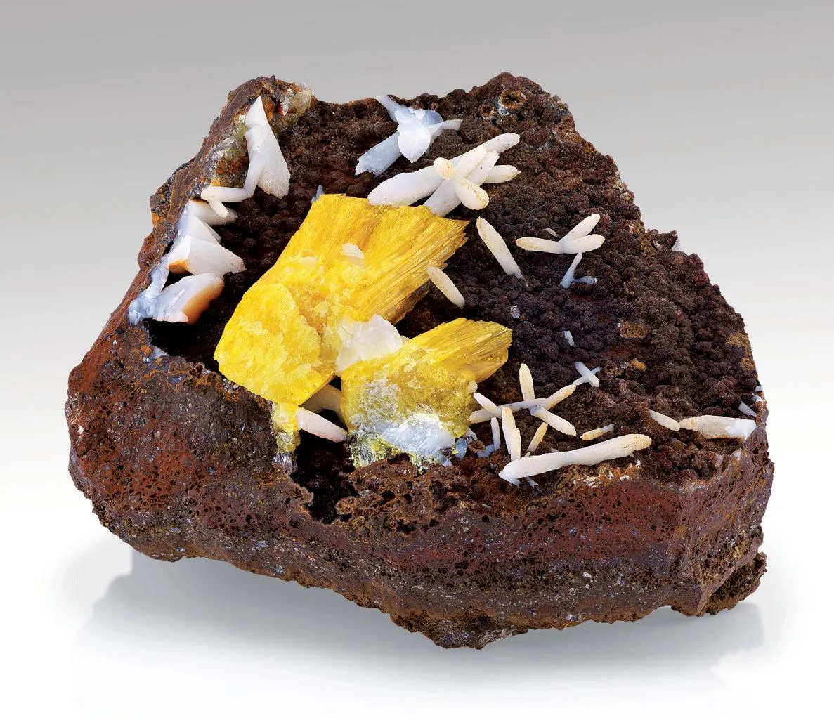 Legrandite, Smithsonite - image 1