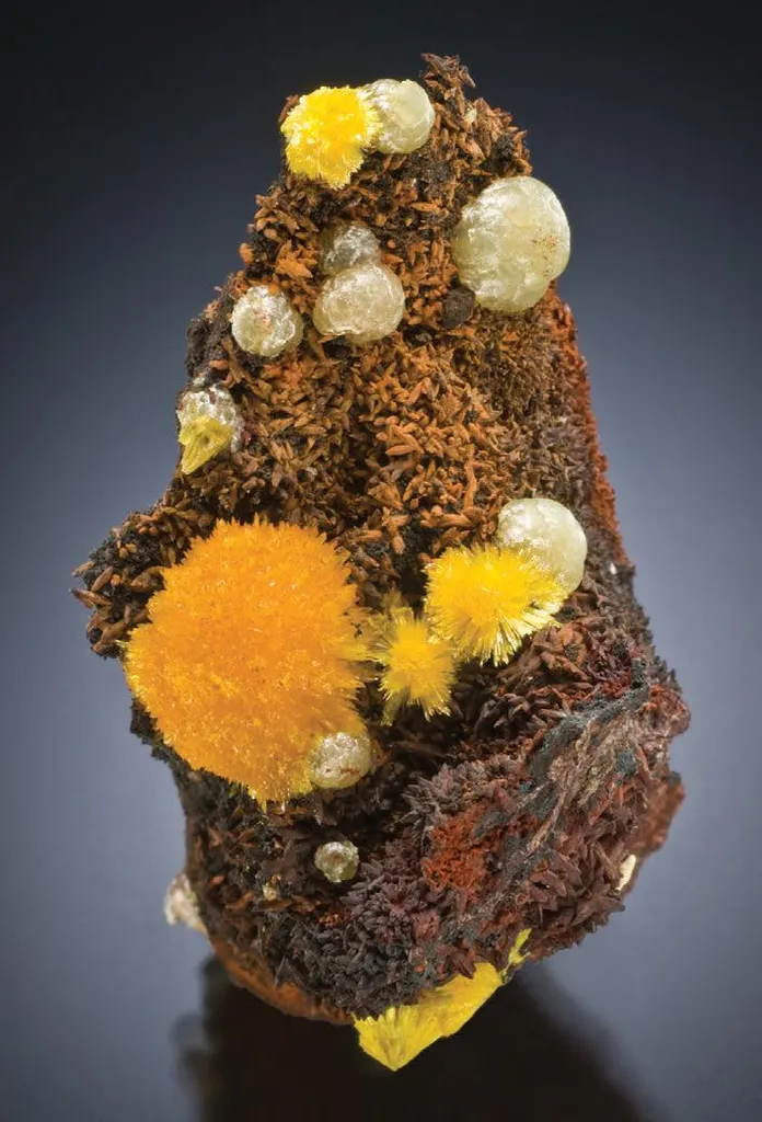 Legrandite, Smithsonite, Citrine Quartz image