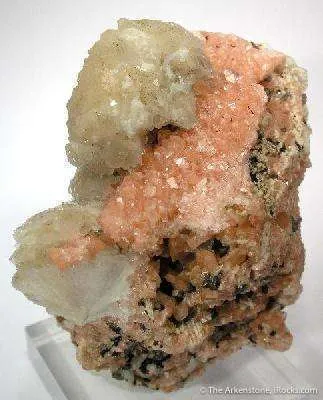 Leifite and Serandite - image 4