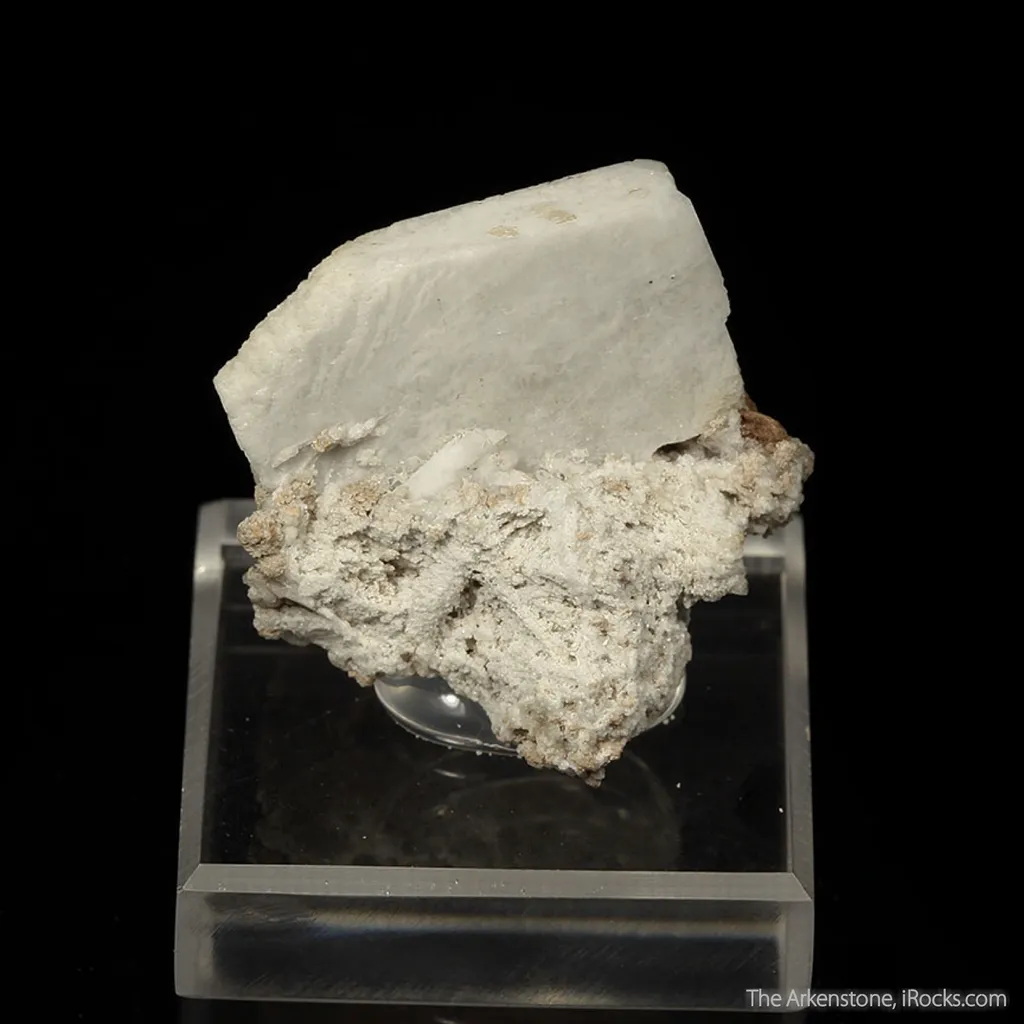Leifite (rough and cut set) - image 3